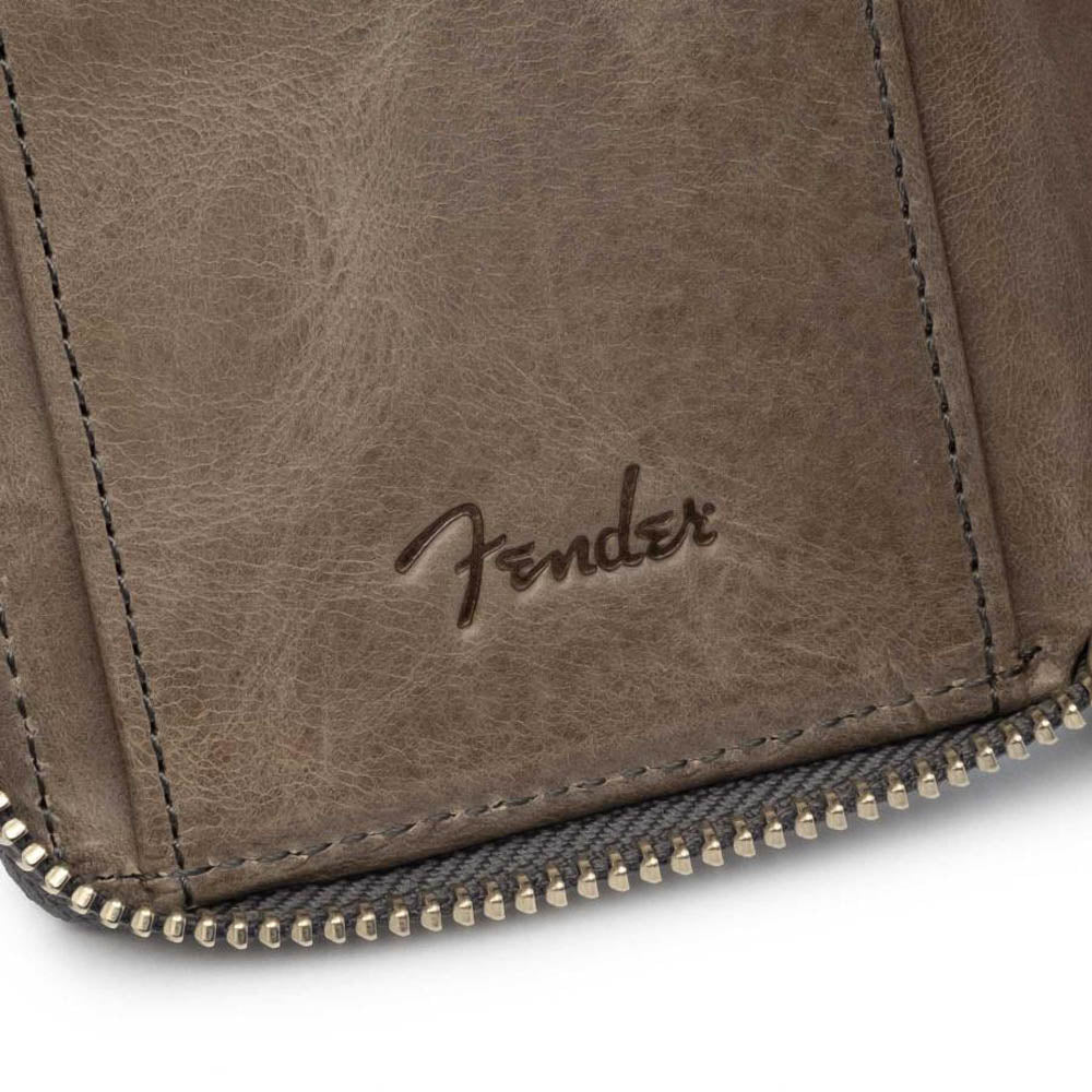 FENDER フェンダー - 深札入れ / Brown / 財布