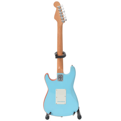 GEORGE HARRISON ジョージハリスン (追悼 25年 ) - Fender Strat Rocky Design / Fab Four / ミニチュア楽器