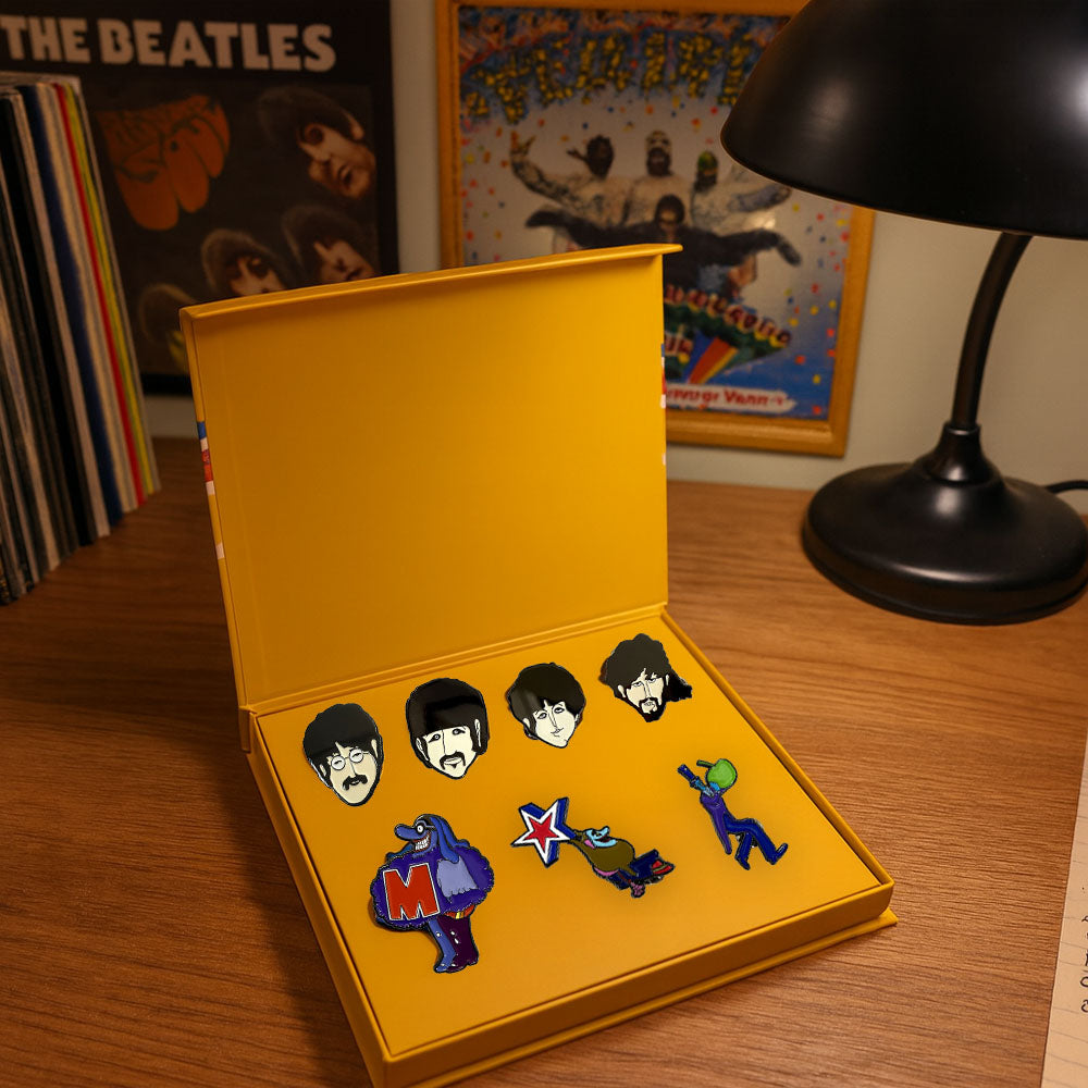 THE BEATLES ビートルズ (来日 60周年 ) - Yellow Submarine Characters Mini / 7個セット / バッジ