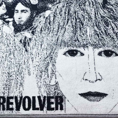 THE BEATLES ビートルズ (来日 60周年 ) - REVOLVER / 限定生産 / シリアルナンバー刺繍入り / IKEUCHI ORGANIC（ブランド） / タペストリー