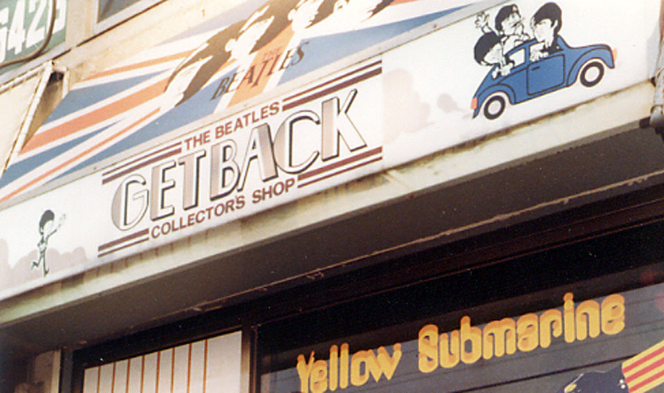 [超希少・当時物] 80年代 原宿 GET BACK　ビートルズバッジ 4点 beatles-store – GET BACK